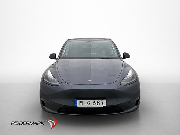 Tesla Model Y 3 of 30