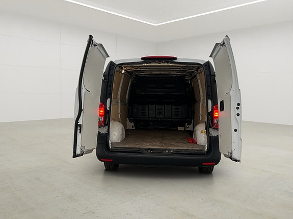 Mercedes-Benz Vito 114 12 of 30