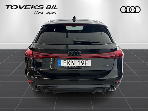 Audi A6 e-tron 4 of 14