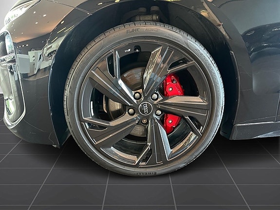 Audi A6 9 of 14