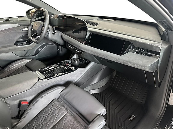 Audi A6 e-tron 12 of 14