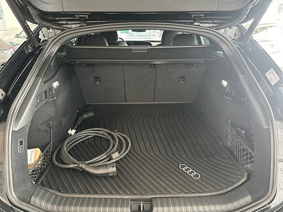 Audi A6 e-tron 14 of 14