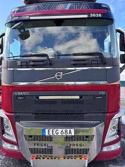 Volvo FH500 8x4 3 of 11