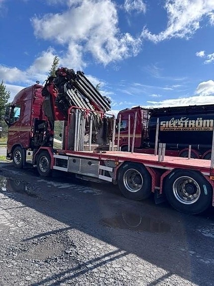 Volvo FH500 8x4 9 of 11