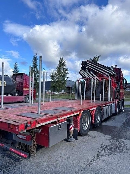 Volvo FH500 8x4 6 of 11