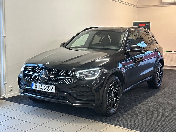 Mercedes-Benz GLC300 de 4 of 24