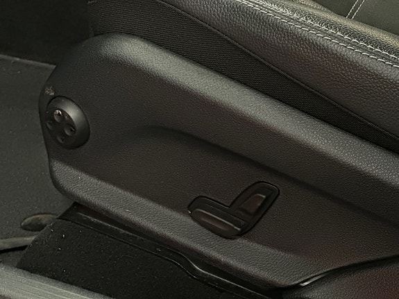 Mercedes-Benz GLC300 de 17 of 24