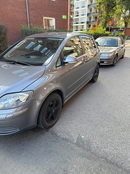 Volkswagen Golf Plus 9 of 11