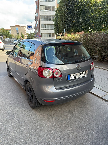 Volkswagen Golf Plus 10 of 11