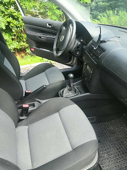 Volkswagen Golf IV 4 of 19