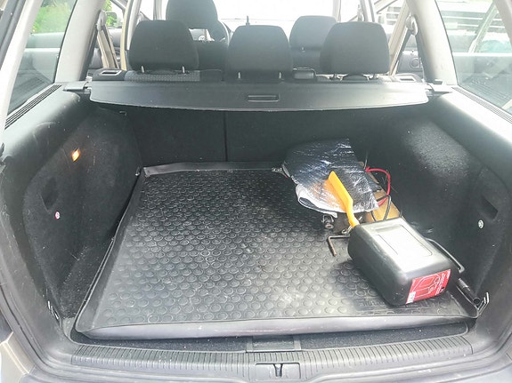 Volkswagen Golf IV 9 of 19