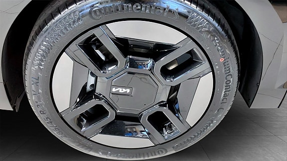 Kia EV9 9 of 13