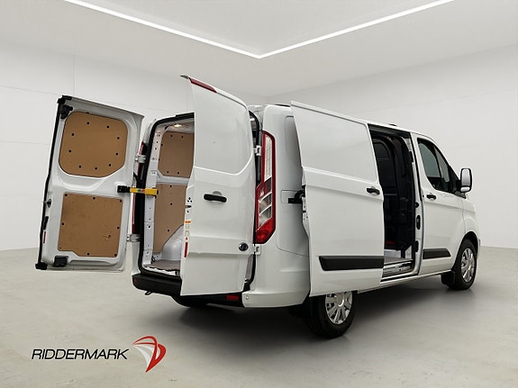 Ford Transit Custom 10 of 28