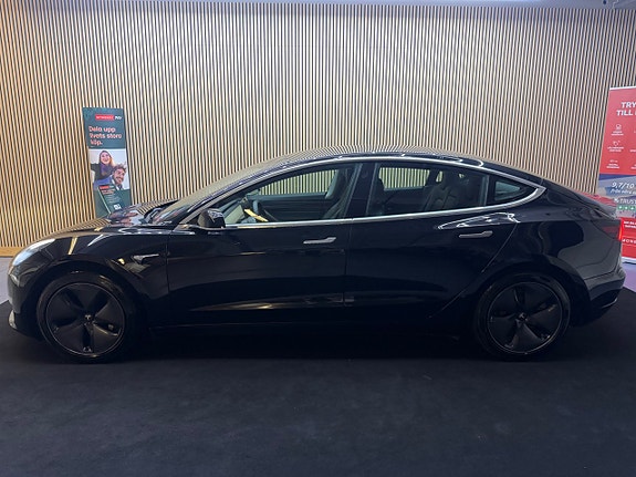 Tesla Model 3 2 of 16
