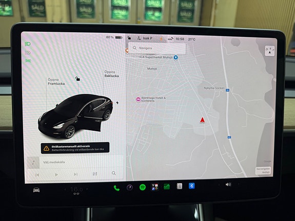 Tesla Model 3 14 of 16