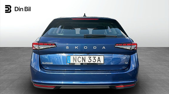 Skoda Superb 5 of 13
