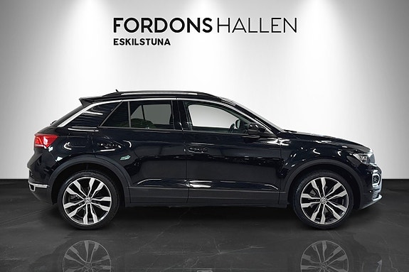 Volkswagen T-Roc 4 of 25