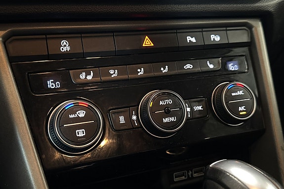 Volkswagen T-Roc 20 of 25