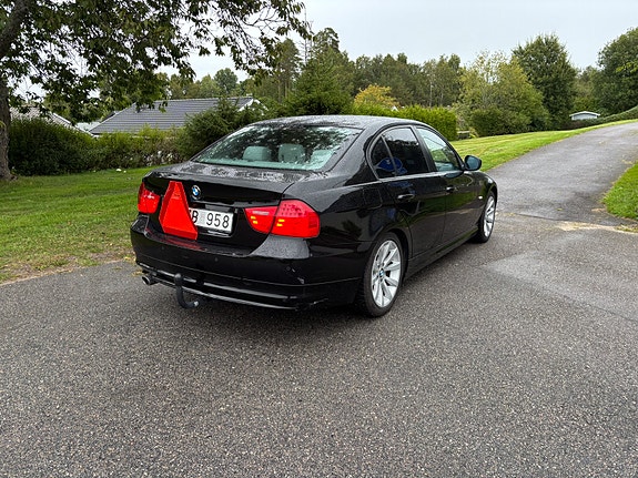 BMW 316i 2 of 6