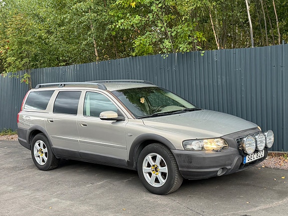 Volvo XC70 4 of 5