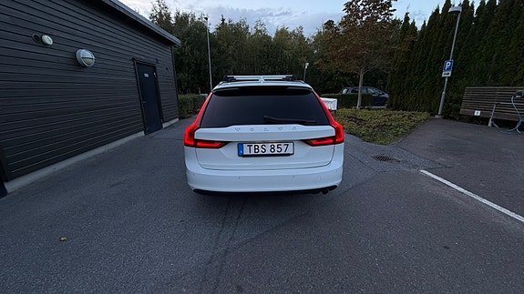 Volvo V90 3 of 12