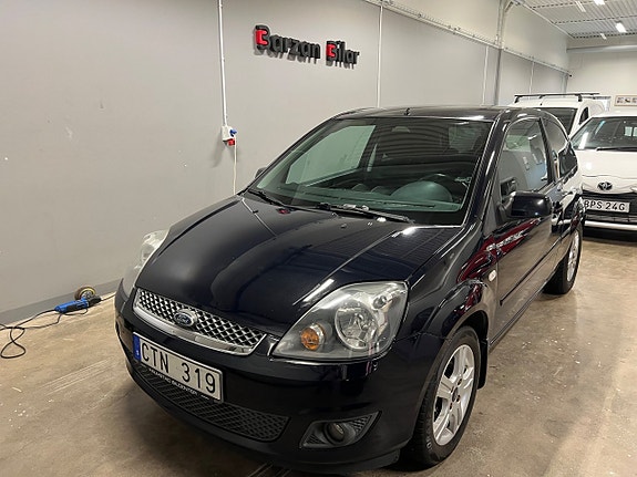 Ford Fiesta 4 of 14