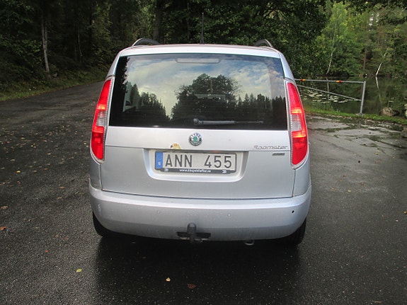 Skoda Roomster 4 of 6