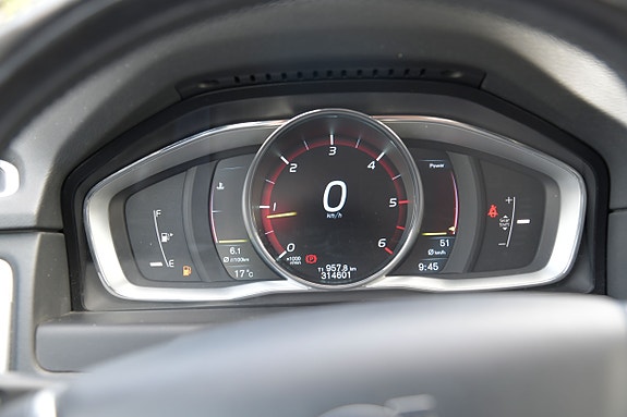 Volvo V70 7 of 7