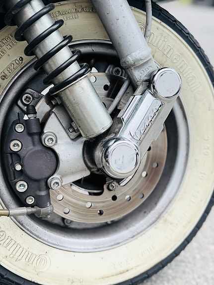 Piaggio Vespa PX 125 E 9 of 14