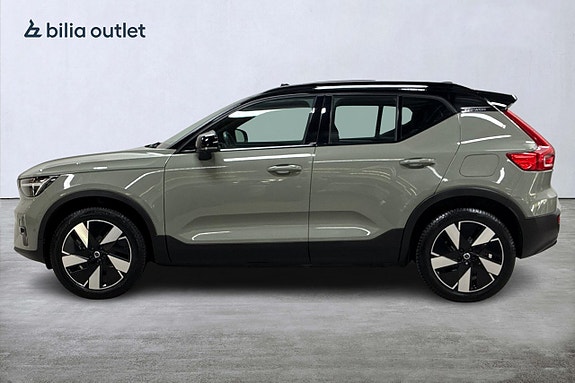 Volvo XC40 9 of 30