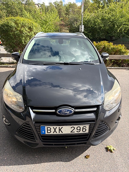 Ford Focus 2 of 10