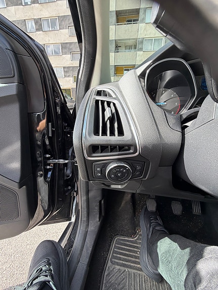 Ford Focus 7 of 10