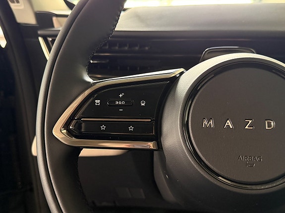 Mazda CX-6e 14 of 25