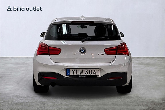 BMW 118i 7 of 27