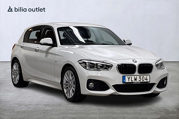 BMW 118i 4 of 27