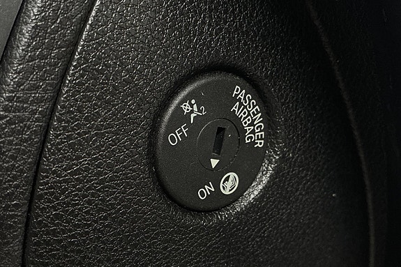 BMW 118i 27 of 27
