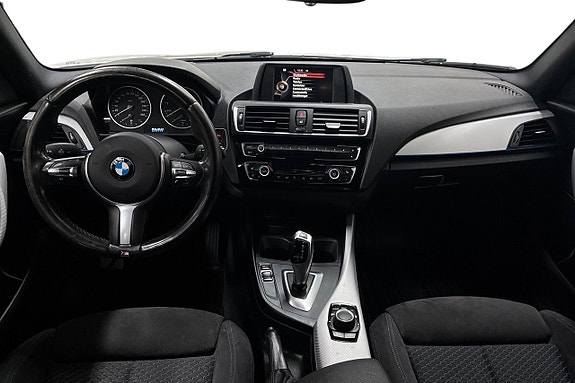 BMW 118i 12 of 27