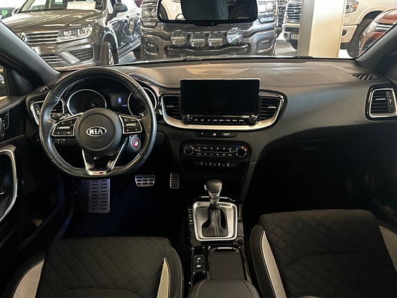 Kia Ceed 9 of 9