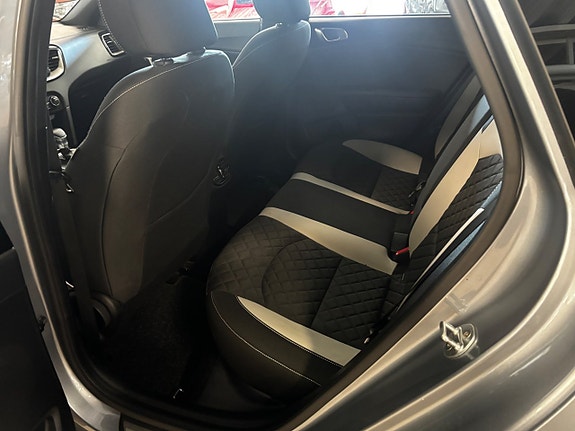 Kia Ceed 8 of 9