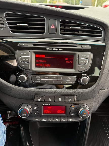 Kia Ceed 25 of 26