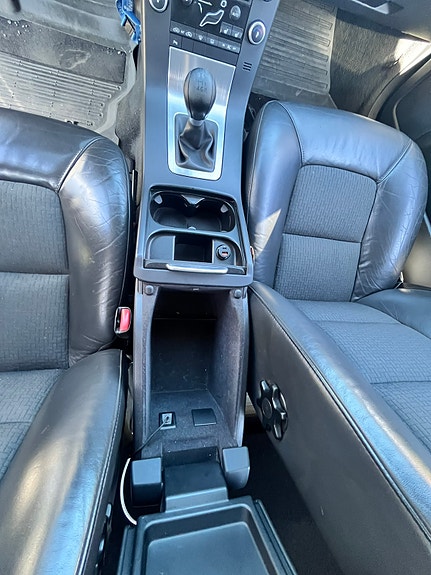 Volvo V70 18 of 26