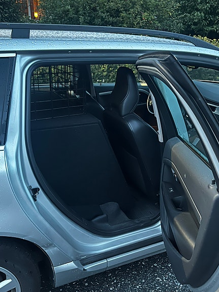 Volvo V70 20 of 26