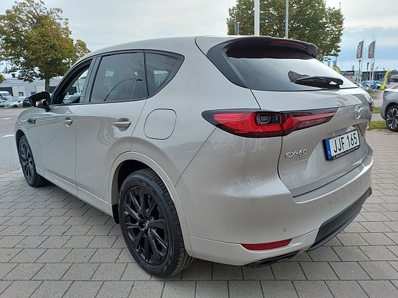 Mazda CX-60 10 of 28