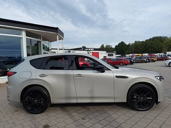 Mazda CX-60 4 of 28