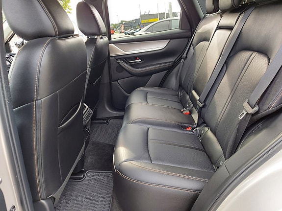Mazda CX-60 27 of 28