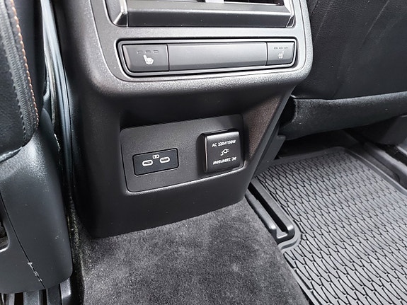 Mazda CX-60 28 of 28