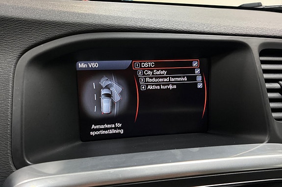 Volvo V60 19 of 26