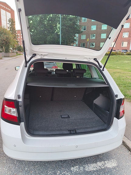 Skoda Fabia 4 of 9