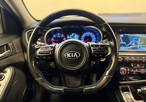 Kia Optima 11 of 15