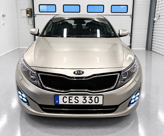 Kia Optima 3 of 15
